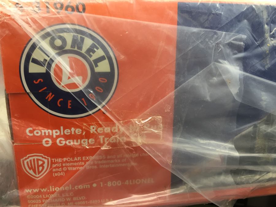 LIONEL Trains THE POLAR EXPRESS Train Set Factory Sealed 6-31960 Everything You Need Transformer, Tracks And Trains From 2004 Warner Bros. Movie [Photo 14]