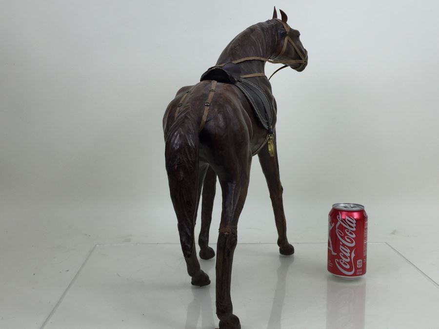 Large Leather Bound Horse Statue Figure With Saddle And Bridle [Photo 16]