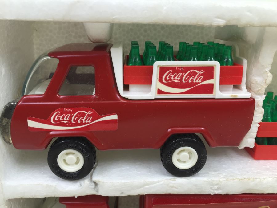 Vintage coca sale cola toy truck