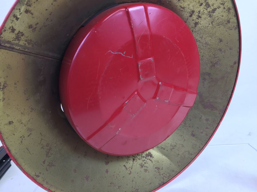 Vintage Painted Christmas Tree Stand [Photo 12]