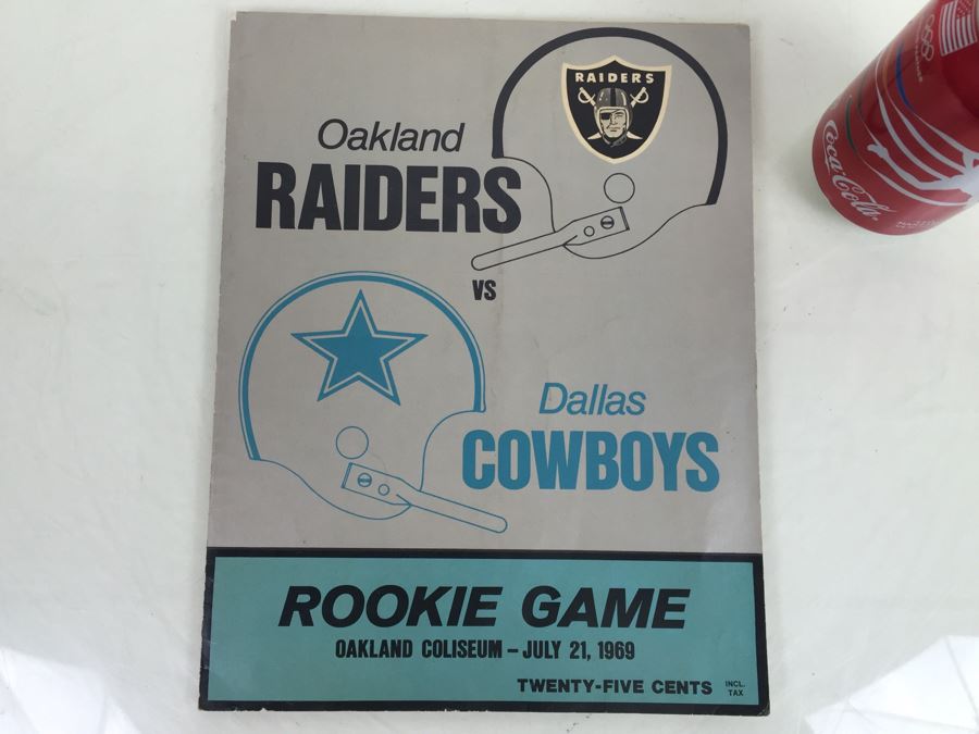 Oakland RAIDERS vs Dallas COWBOYS ROOKIE GAME July 21, 1969 Official Program 'Roger Staubach' 'John Madden' 'Ken Stabler'