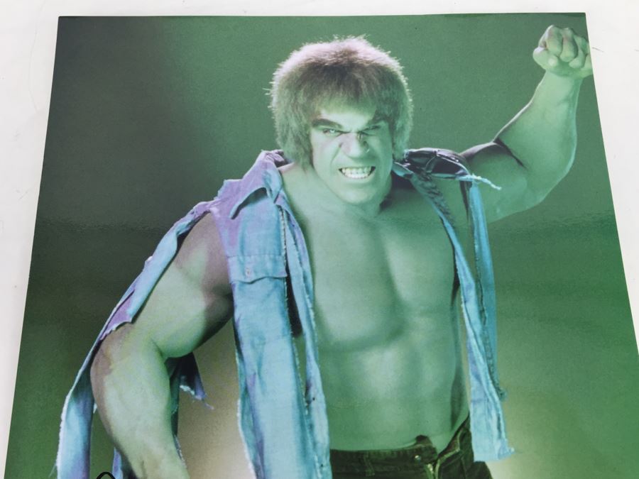 The Incredible HULK Lou Ferrigno Signed Photograph [Photo 2]