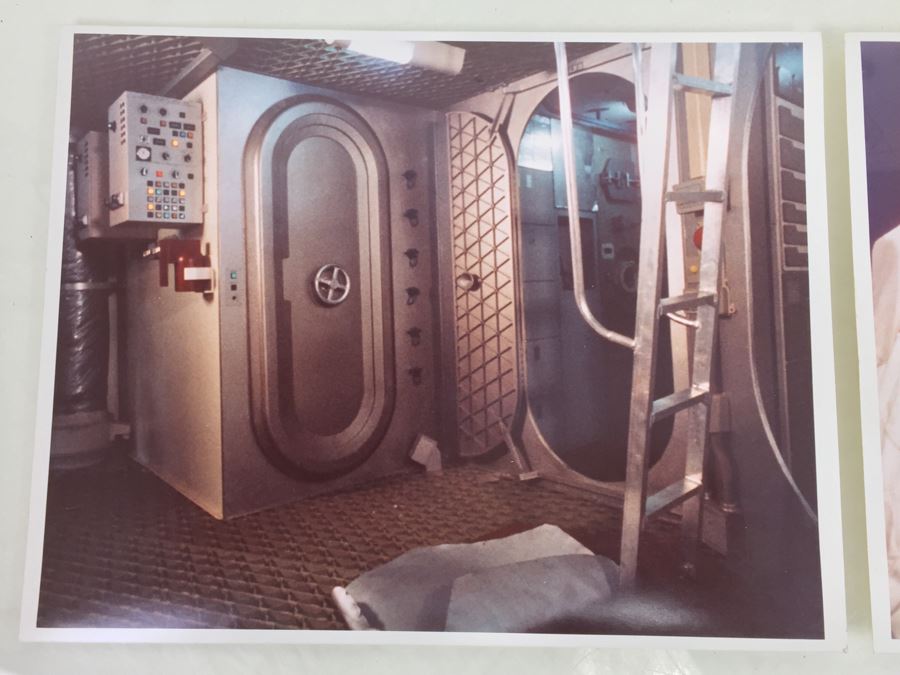 Pair Of Six Million Dollar Man Set Photos From The Art Director (Lee Majors) [Photo 5]