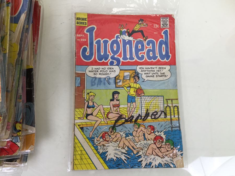 Stack Of Archie Series Comic Books Josie, PEP, Archie's Joke Book, Life With Archie - Condition Of Covers Is Poor [Photo 29]