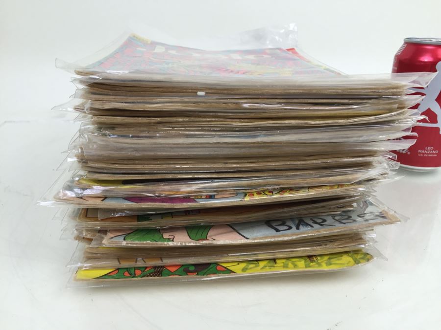 Stack Of Archie Series Comic Books Josie, PEP, Archie's Joke Book, Life With Archie - Condition Of Covers Is Poor [Photo 7]