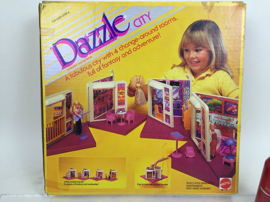 Dazzle City Doll House Mattel 5373 In Box Vintage 1981