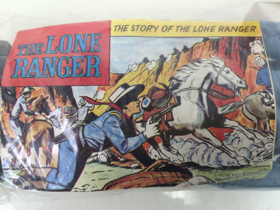 Fully Jointed Lone Ranger Action Figure With Lone Ranger Comic Book Gabrie 23620 Sealed In Damaged Box Vintage 1975 [Photo 21]