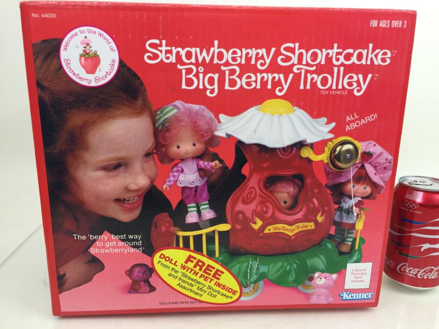 Strawberry Shortcake Big Berry Trolley Toy Vehicle Kenner 44020 In Box Vintage 1980 [Photo 1]