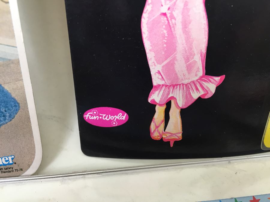 Collection Of Hollywood Fashion Girls Dolls Glamour Gals The Starlets Imperial Toy Corporation Kenner New On Card Vintage 1981 1982 [Photo 9]