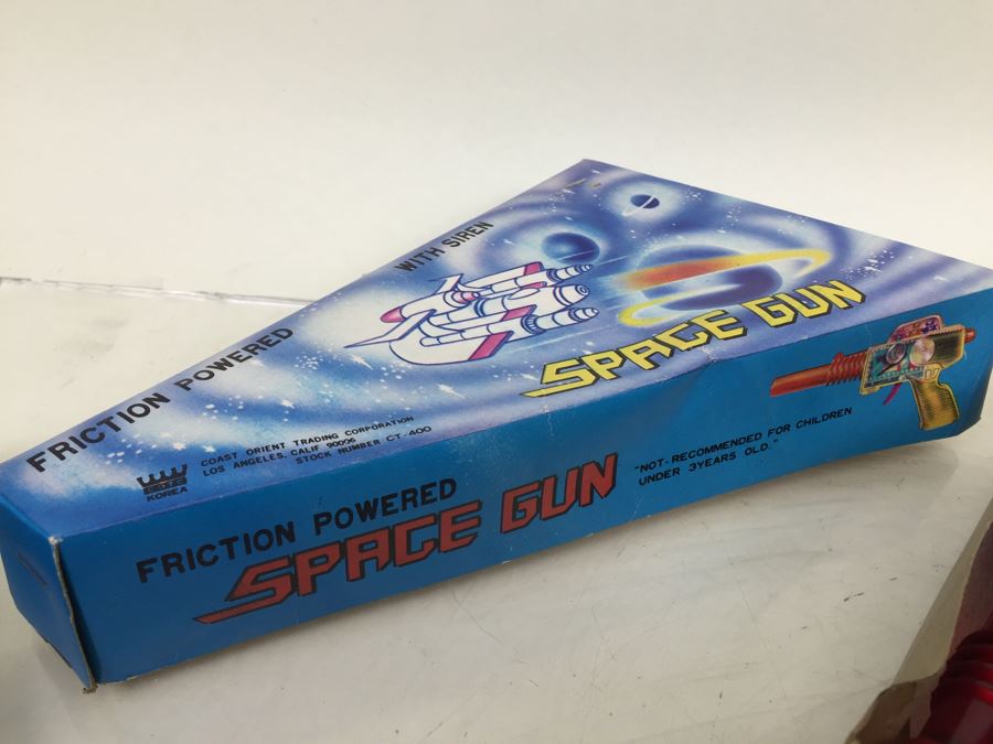 Collection Of (5) Friction Powered AstroRay Space Cosmic Guns [Photo 16]