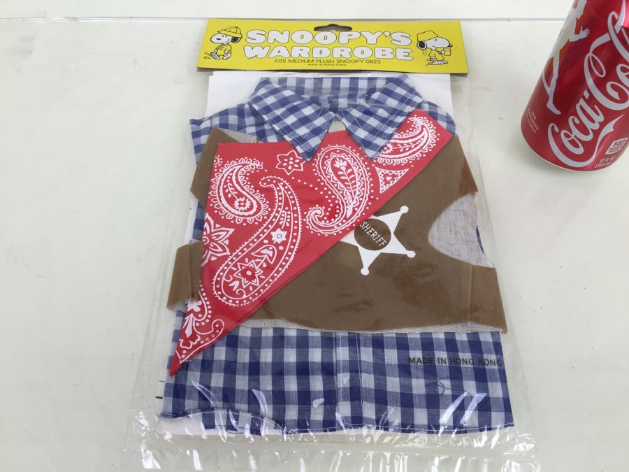 Vintage Clothes For SNOOPY Plush Dog Wild West Cowboy Outfit New In Packaging [Photo 3]