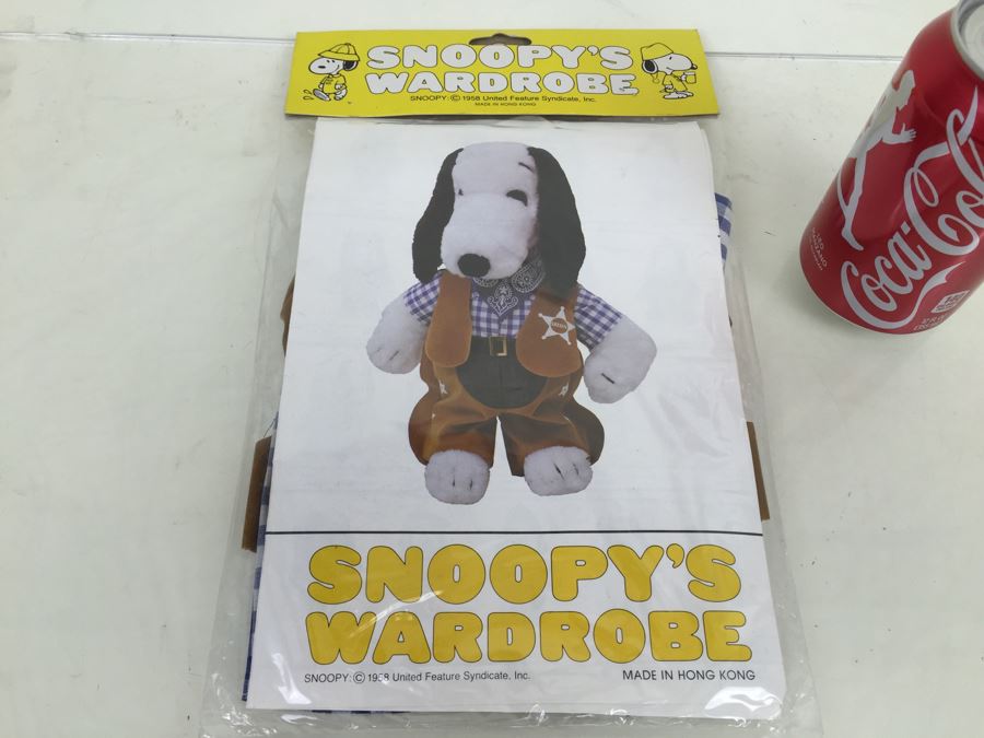 Vintage Clothes For SNOOPY Plush Dog Wild West Cowboy Outfit New In Packaging [Photo 1]