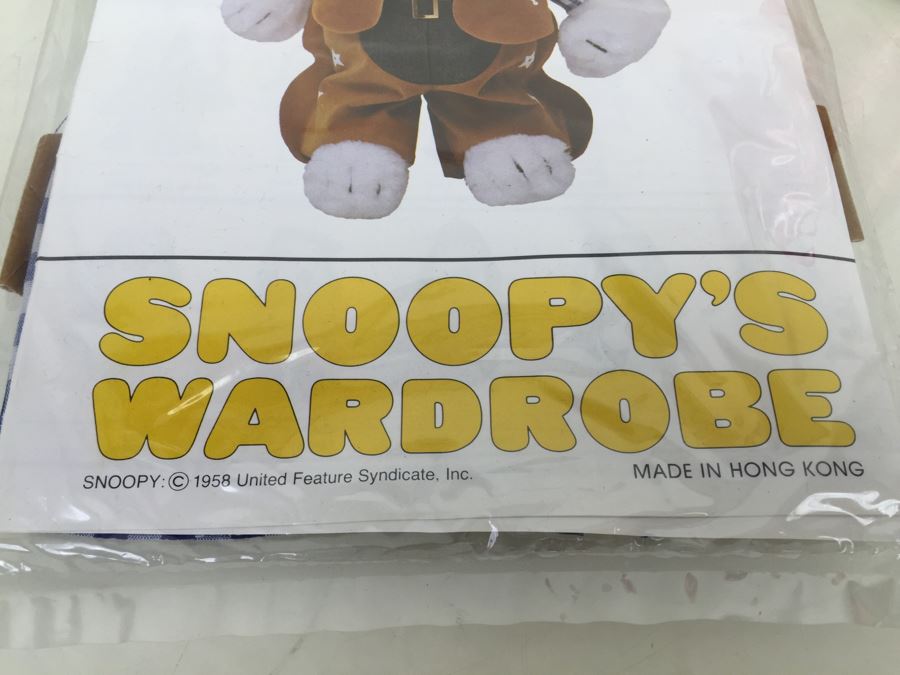 Vintage Clothes For SNOOPY Plush Dog Wild West Cowboy Outfit New In Packaging [Photo 5]