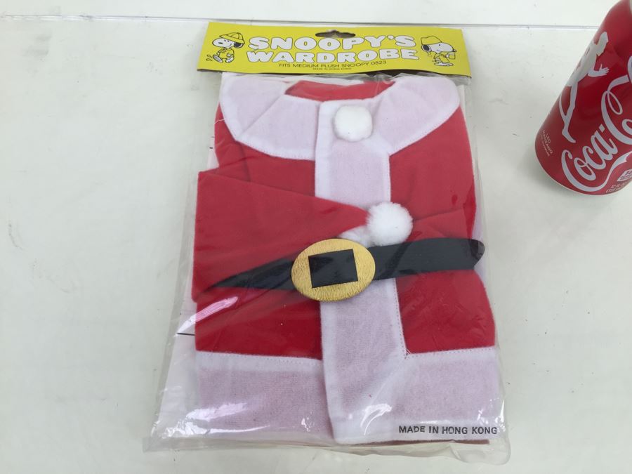 Vintage Clothes For SNOOPY Plush Dog Santa Claus Outfit New In Packaging [Photo 3]