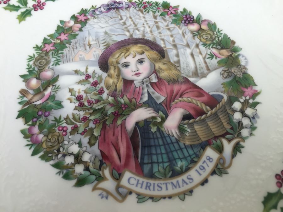 (9) Vintage Royal Doulton Tableware Collectible Christmas Plates With Original Boxes 1977-1982 [Photo 14]