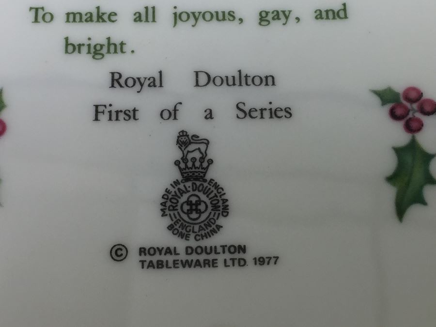 (9) Vintage Royal Doulton Tableware Collectible Christmas Plates With Original Boxes 1977-1982 [Photo 7]