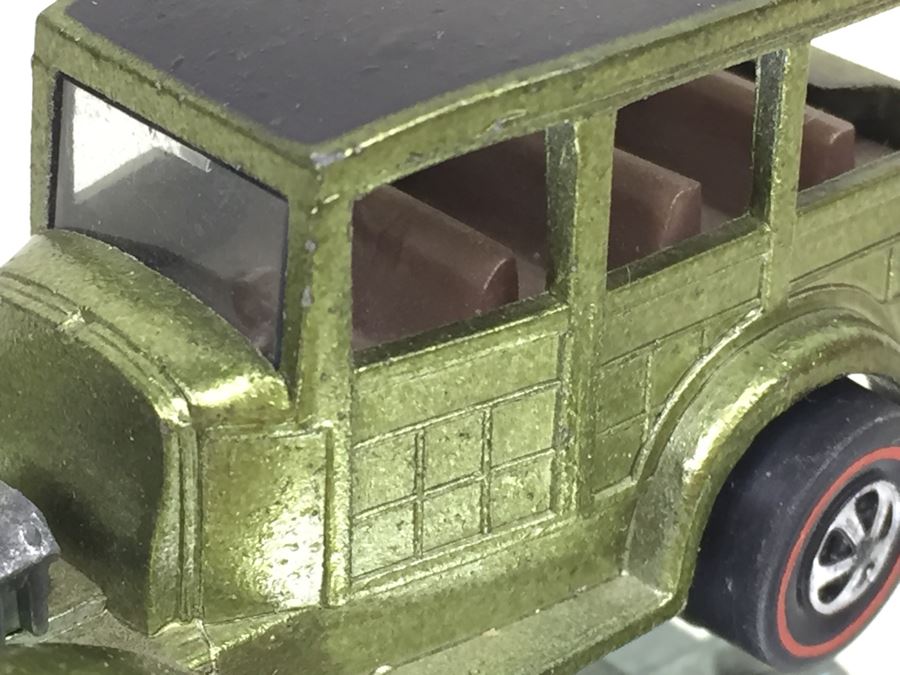 HOT WHEELS Redline 'Classic 31 Ford Woody' Green Vintage 1968 Mattel USA [Photo 7]