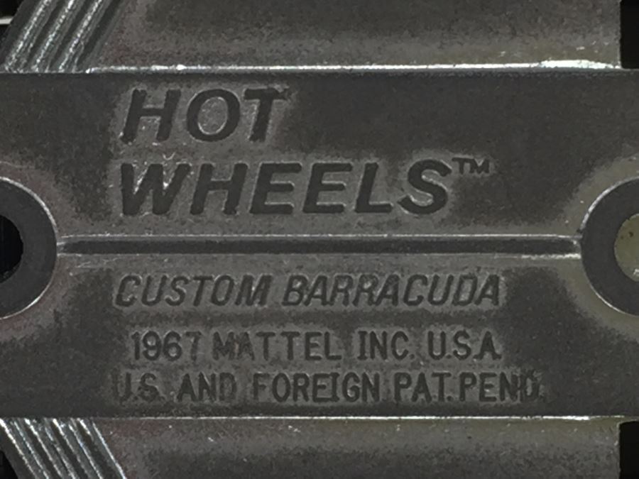 HOT WHEELS Redline 'Custom Barracuda' Blue Vintage 1967 Mattel USA [Photo 3]