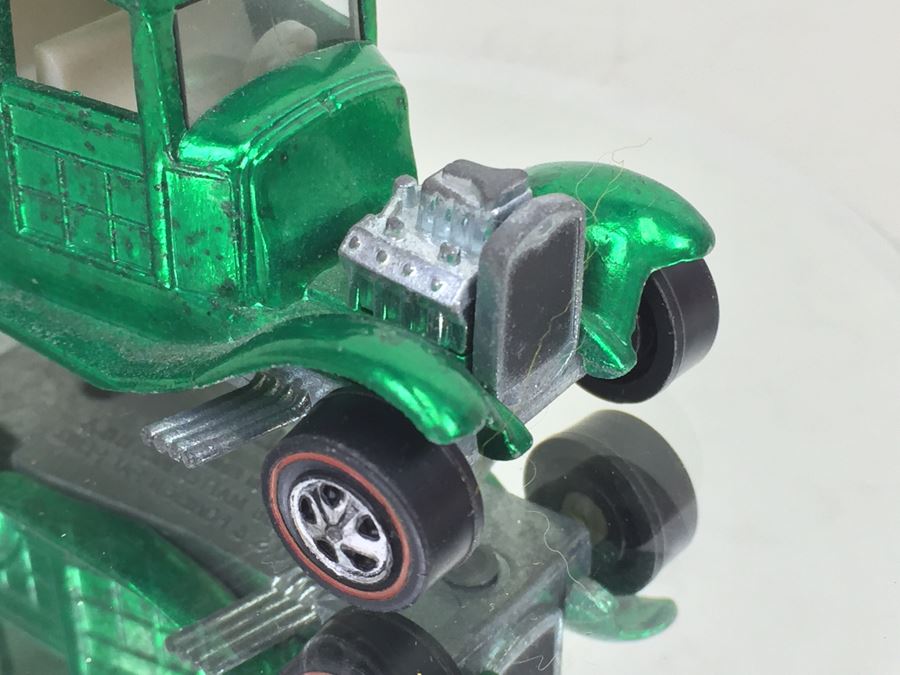 HOT WHEELS Redline 'Classic 31 Ford Woody' Green Vintage 1969 Mattel USA [Photo 6]