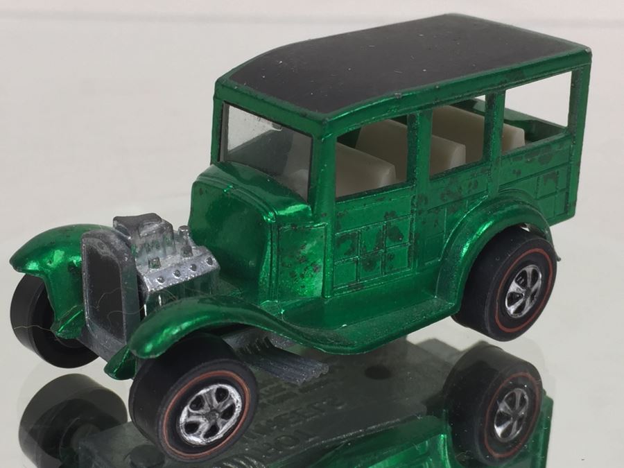 HOT WHEELS Redline 'Classic 31 Ford Woody' Green Vintage 1969 Mattel USA [Photo 8]