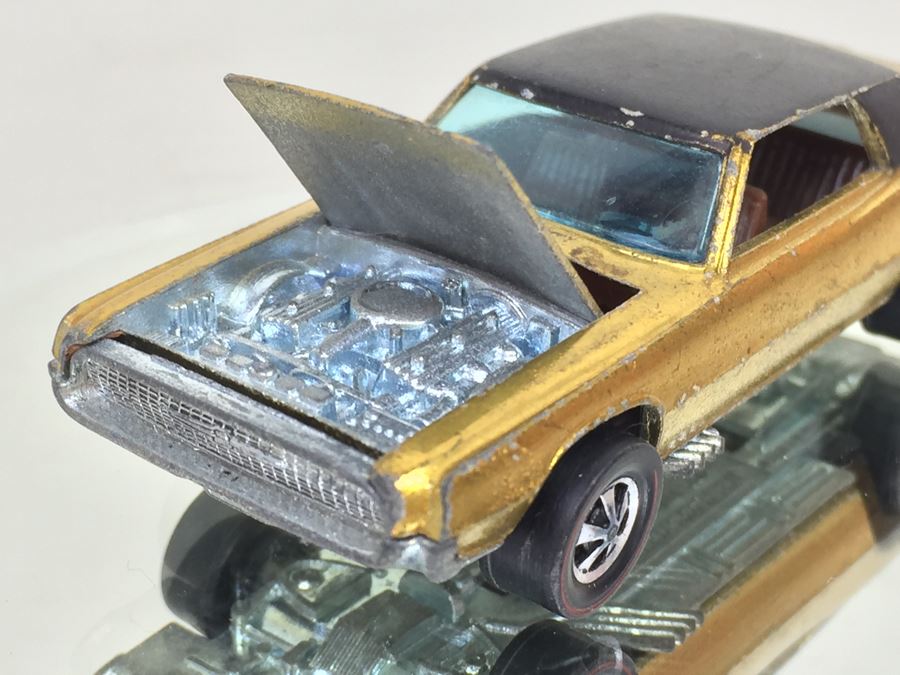 HOT WHEELS Redline 'Custom T Bird' Yellow Vintage 1967 Mattel USA [Photo 9]