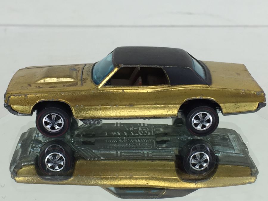 HOT WHEELS Redline 'Custom T Bird' Yellow Vintage 1967 Mattel USA [Photo 6]