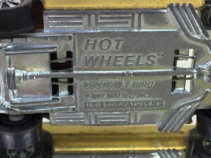 HOT WHEELS Redline 'Custom T Bird' Yellow Vintage 1967 Mattel USA [Photo 10]