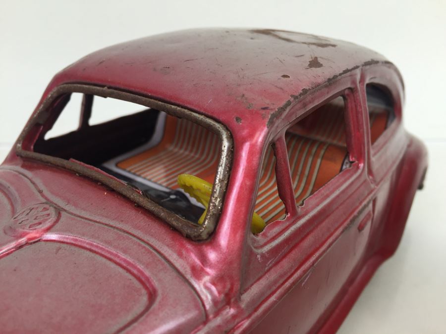 Volkswagen Bug Tin Toy Made In Japan [Photo 5]