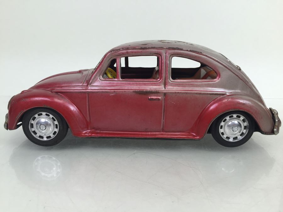 Volkswagen Bug Tin Toy Made In Japan [Photo 2]