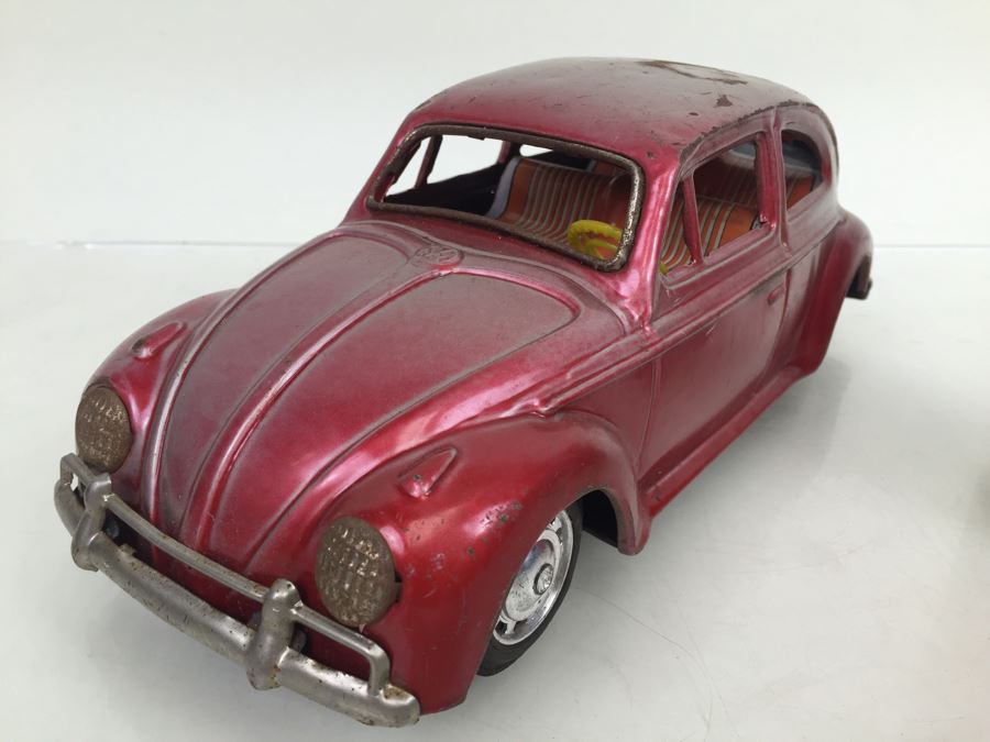 Volkswagen Bug Tin Toy Made In Japan [Photo 4]