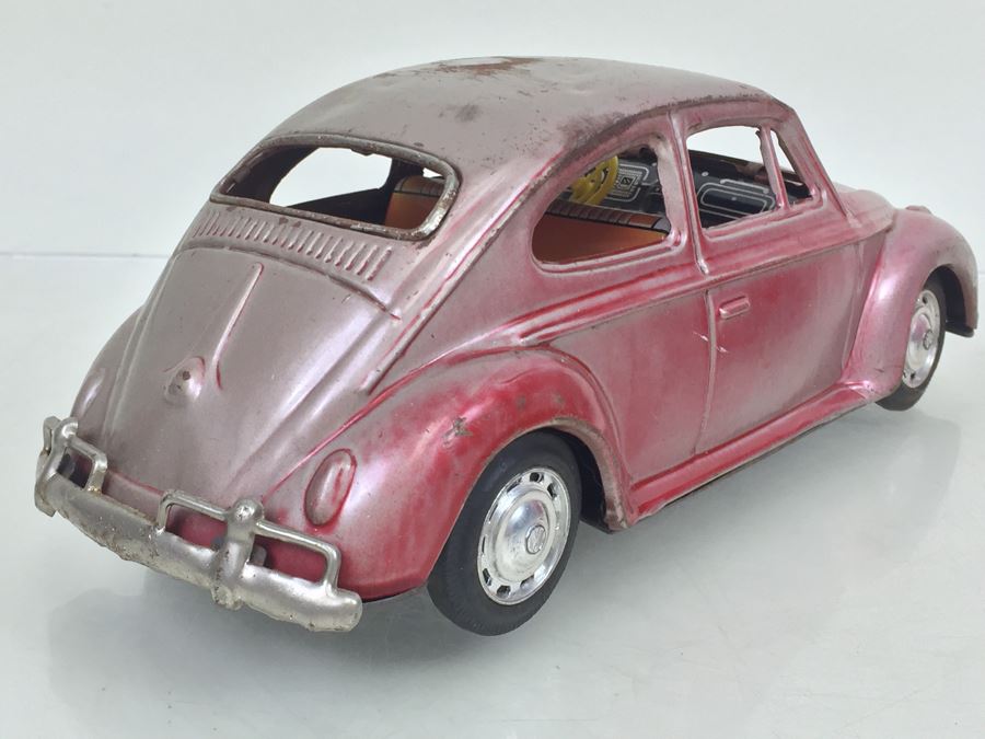 Volkswagen Bug Tin Toy Made In Japan [Photo 11]