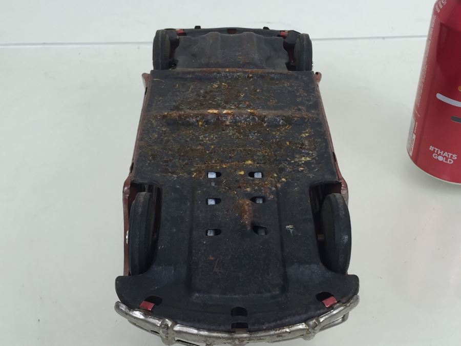 Volkswagen Bug Tin Toy Made In Japan [Photo 17]