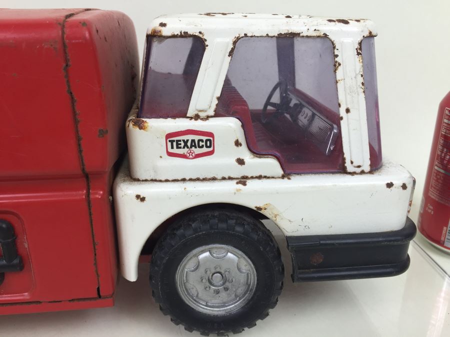 Vintage Magic Triangle Toys TEXACO Jet Fuel Truck Semi Truck Gas Tanker [Photo 8]
