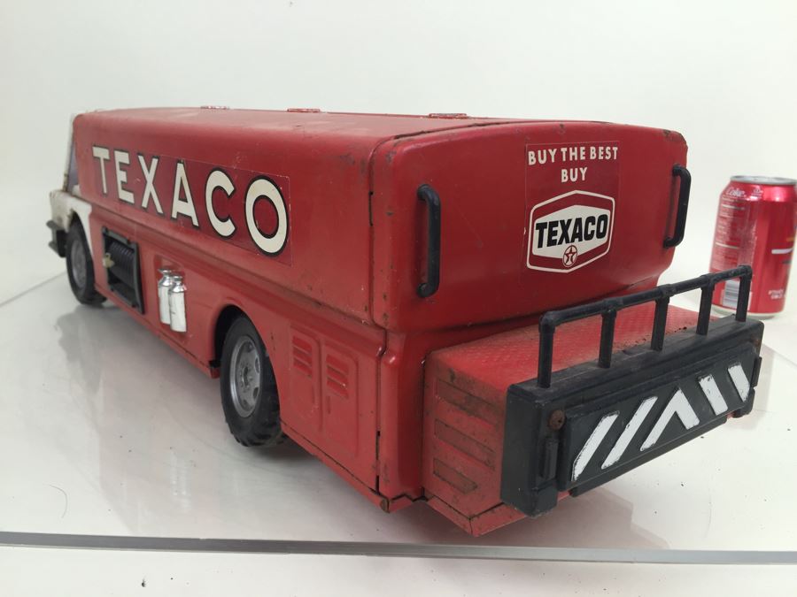 Vintage Magic Triangle Toys TEXACO Jet Fuel Truck Semi Truck Gas Tanker [Photo 3]