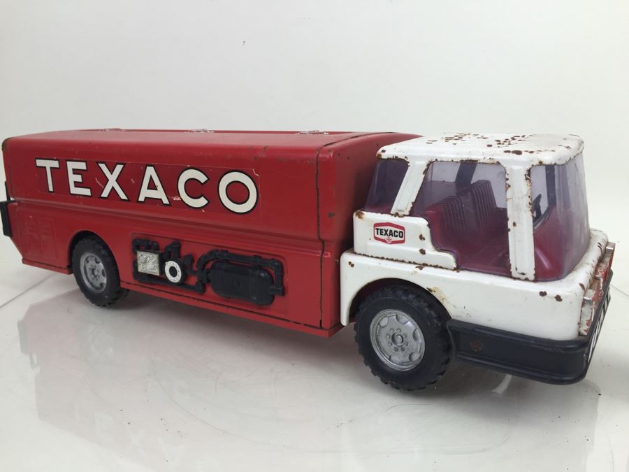 Vintage Magic Triangle Toys TEXACO Jet Fuel Truck Semi Truck Gas Tanker [Photo 4]