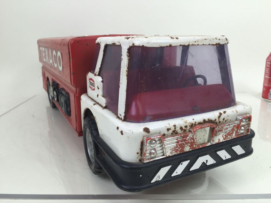 Vintage Magic Triangle Toys TEXACO Jet Fuel Truck Semi Truck Gas Tanker [Photo 10]