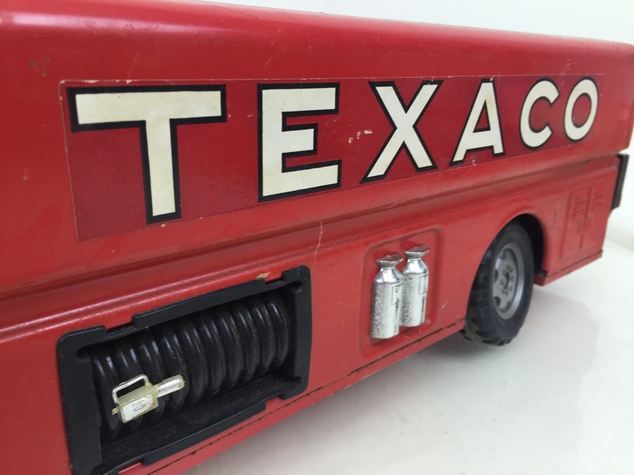 Vintage Magic Triangle Toys TEXACO Jet Fuel Truck Semi Truck Gas Tanker [Photo 15]