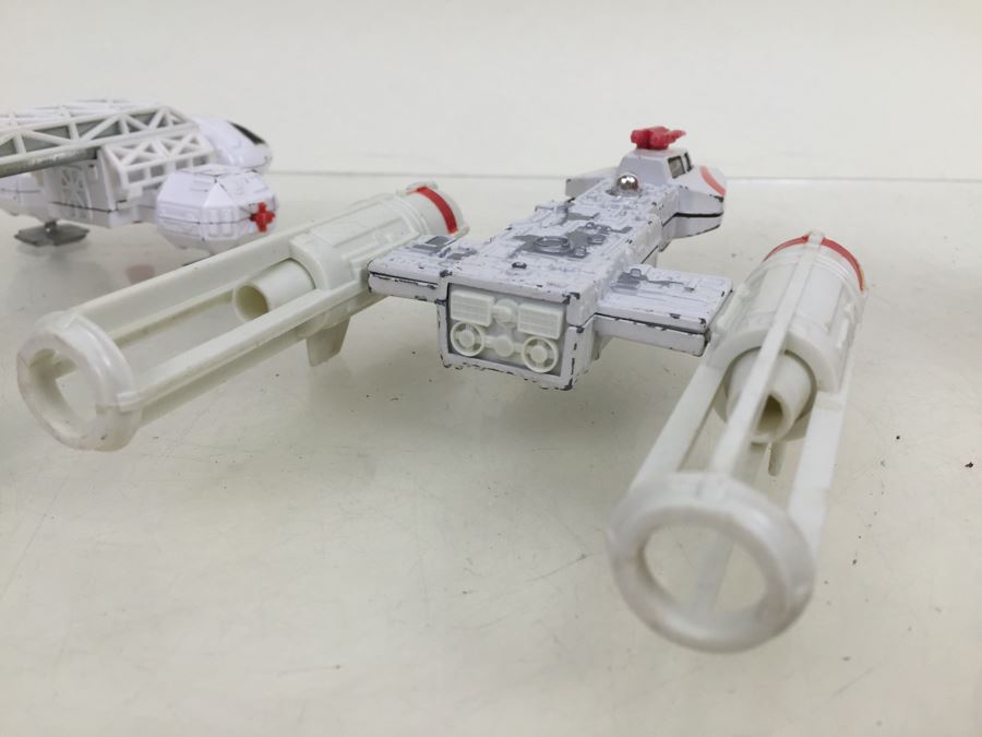 Vtg Pair Of Die Cast Toys 1979 Y-Wing Fighter STAR WARS Ship Toy Kenner 39220 [Photo 9]