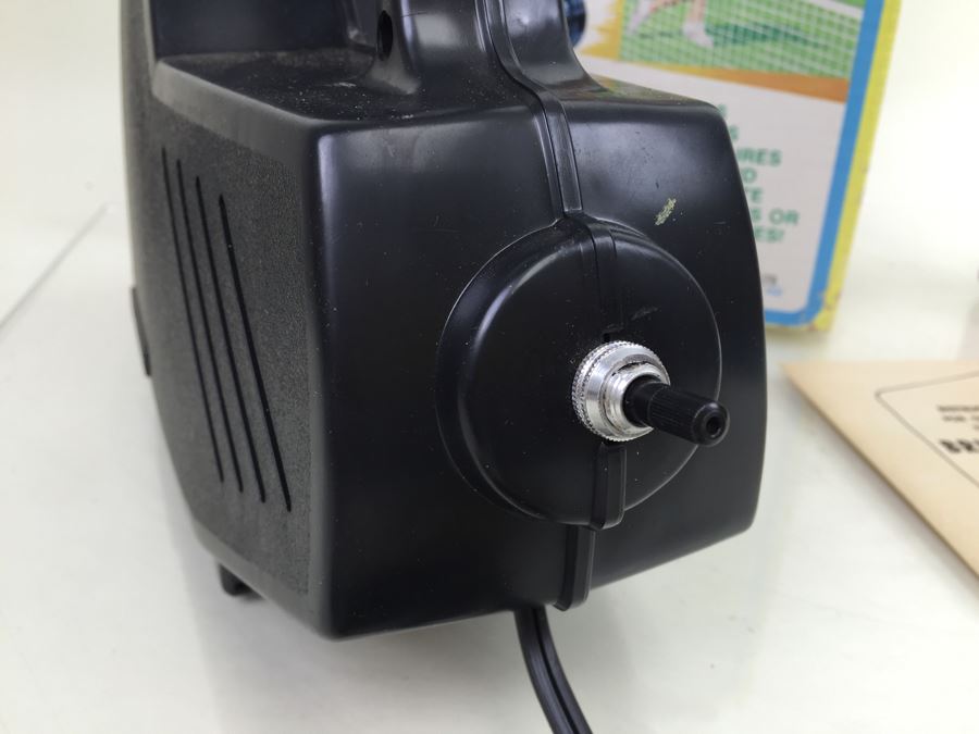 Vintage Brumberger Project-O-Scope No. 290 [Photo 8]