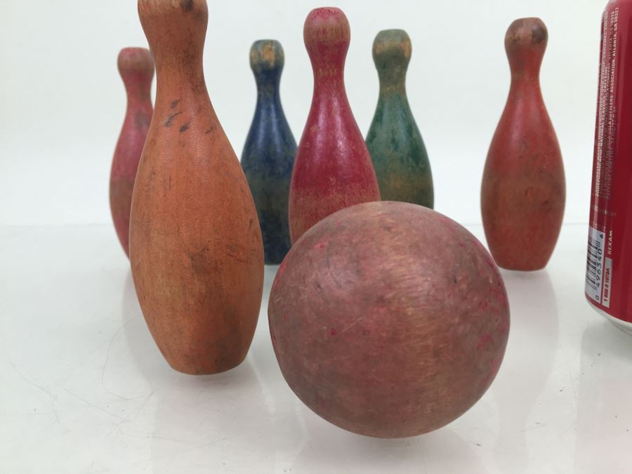 Wooden Toy Bowling Ball And Bowling Pins [Photo 2]