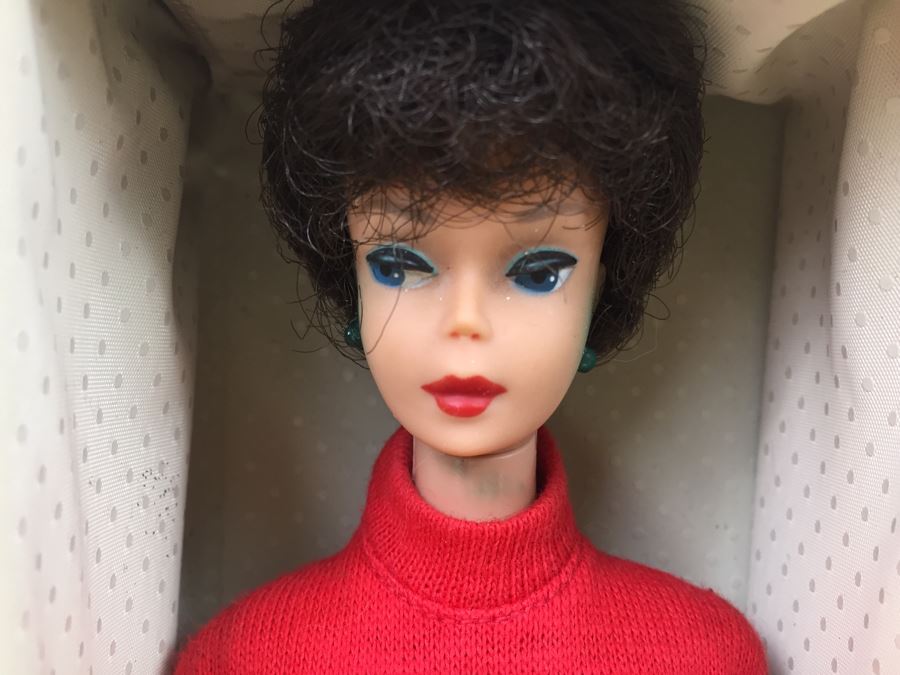 1961 Barbie Ponytail Doll Case And 1961 Barbie Ponytail Doll With Skiing Accessories [Photo 25]