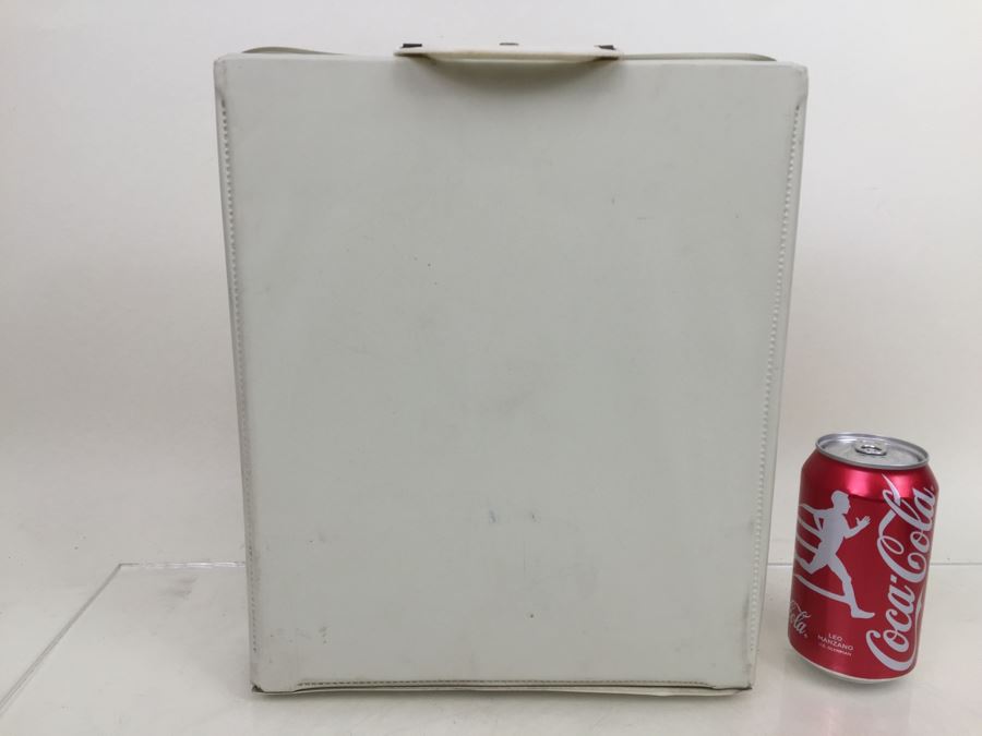 1961 Barbie Ponytail Doll Case And 1961 Barbie Ponytail Doll With Skiing Accessories [Photo 10]