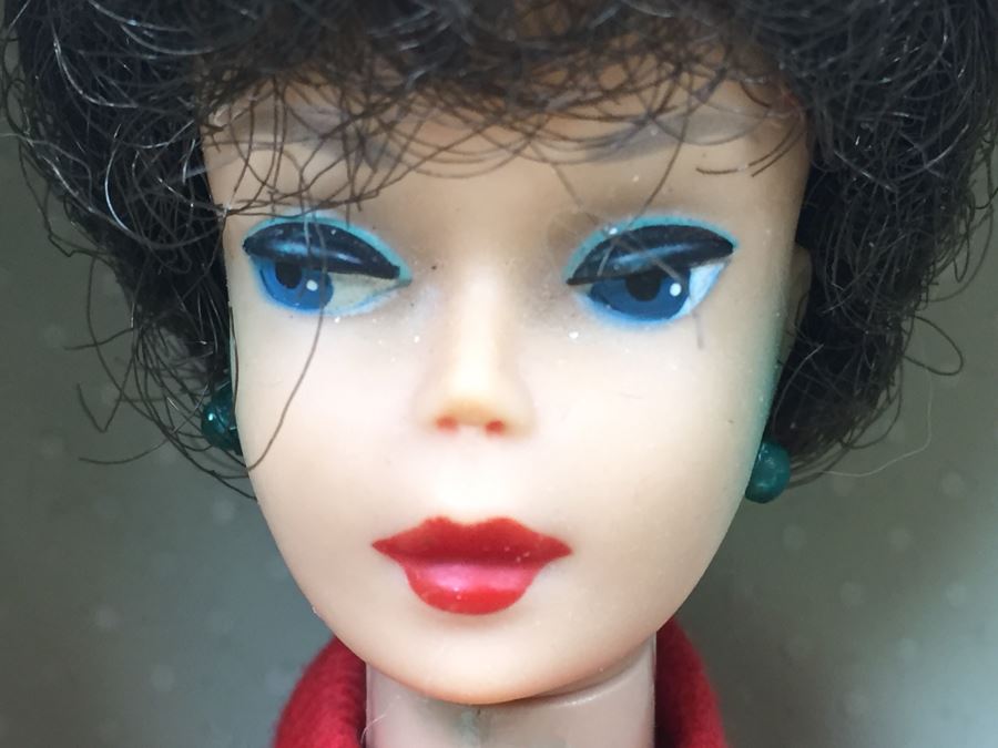 1961 Barbie Ponytail Doll Case And 1961 Barbie Ponytail Doll With Skiing Accessories [Photo 26]