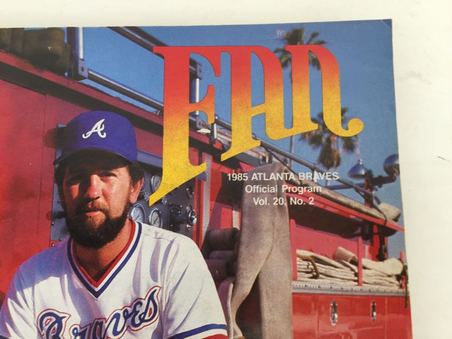 1982-1985 Atlanta Braves Baseball Team Official Program Scorebooks Fan [Photo 9]