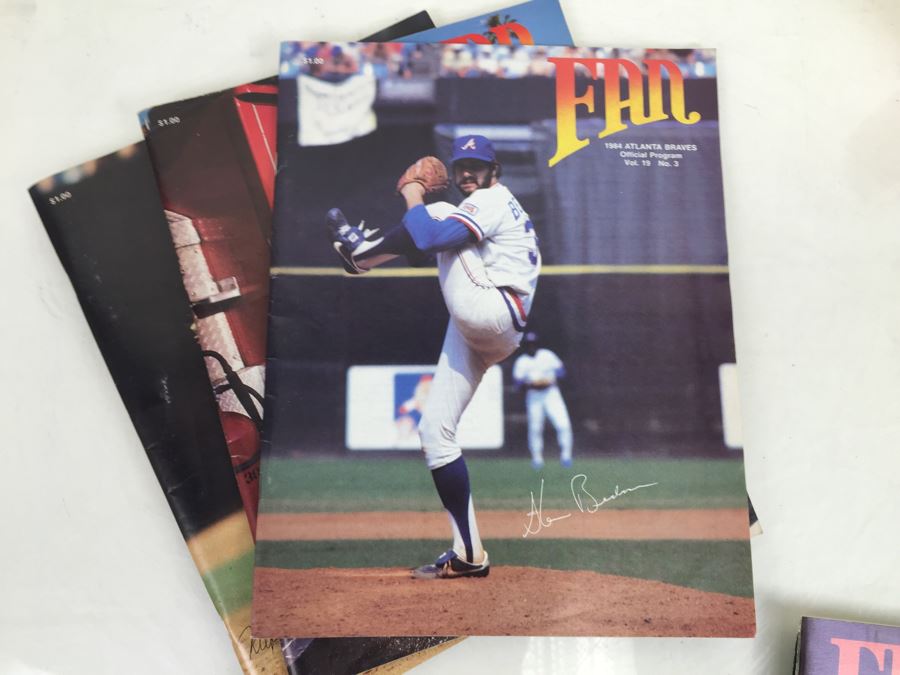 1982-1985 Atlanta Braves Baseball Team Official Program Scorebooks Fan [Photo 6]