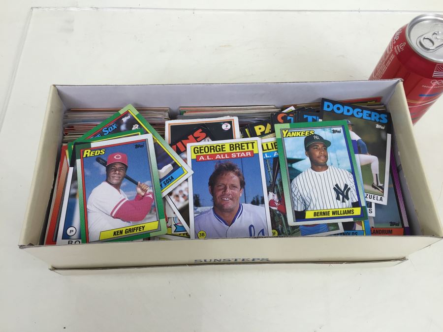 Shoebox Filled With Vintage Baseball Cards