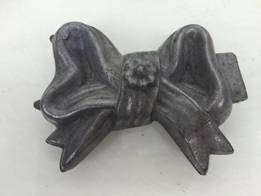 Collecton Of Vintage Pewter Ice Cream Chocolate Molds [Photo 6]