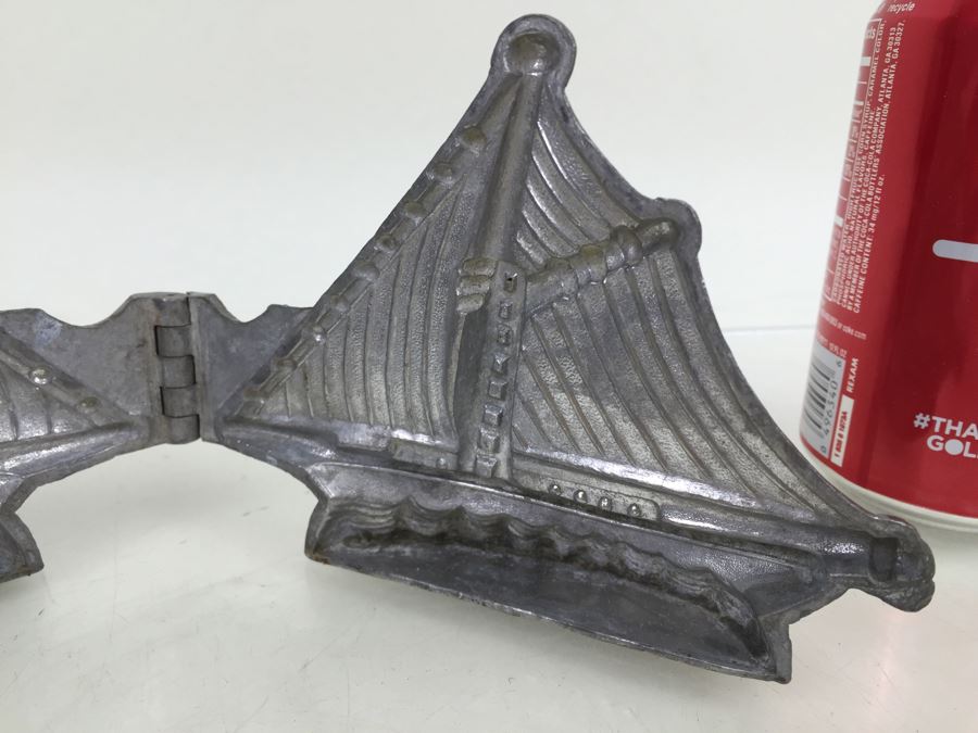 Collecton Of Vintage Pewter Ice Cream Chocolate Molds E & CO NY Eppelsheimer Zeppelin Submarine Sailboat [Photo 17]