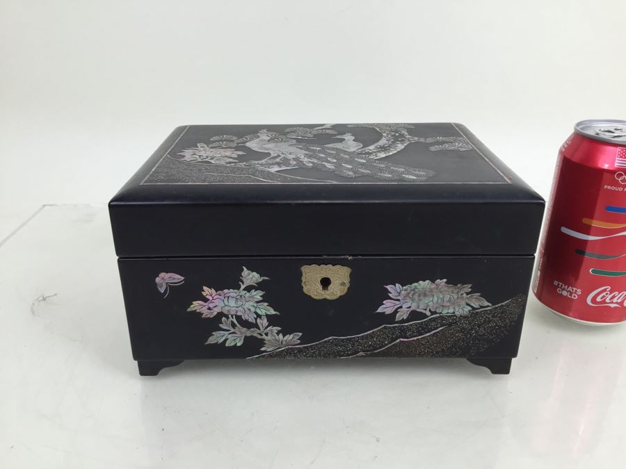 Asian Laquer Jewelry Box With Mother Of Pearl Inlay Bird Motif [Photo 1]