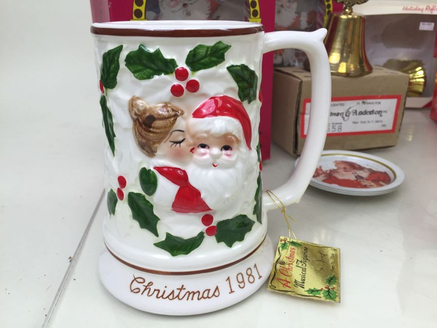 JUST ADDED - Vintage Christmas Lot [Photo 4]